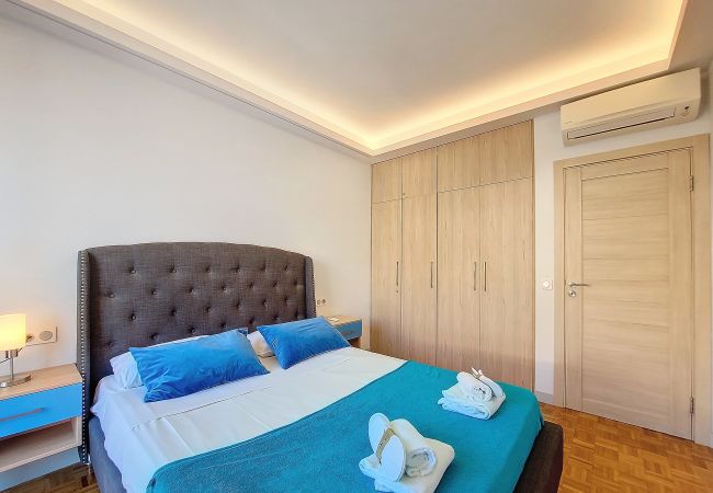 Apartment in Nice - N&J - BLEU AZUR VUE MER - Central - Very close sea Apartment in Nice - N&J - BLEU AZUR VUE MER - Central - Very close sea