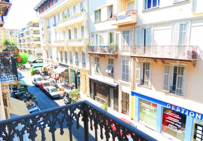 Apartment in Nice - N&J - CALIFORNIA - Central - Very close sea Apartment in Nice - N&J - CALIFORNIA - Central - Very close sea