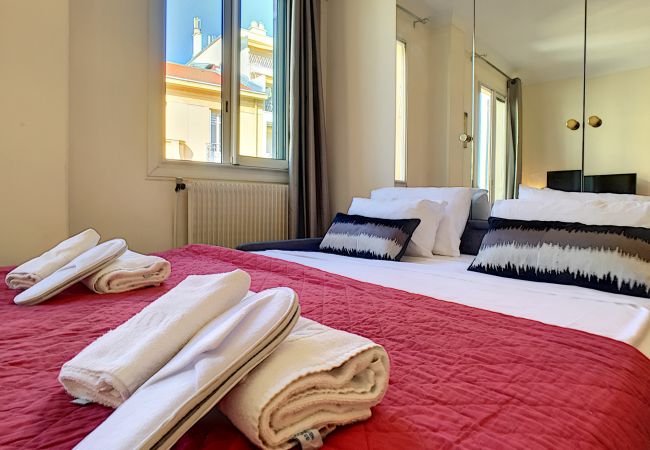 Studio in Nice - N&J - COTE PIETONNE - Central - Very close sea Studio in Nice - N&J - COTE PIETONNE - Central - Very close sea