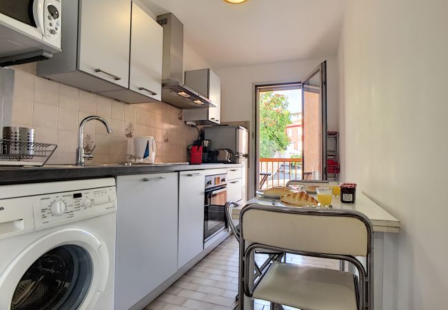 Apartment in Nice - N&J - CARDELINE TERRASSE - Very close sea Apartment in Nice - N&J - CARDELINE TERRASSE - Very close sea