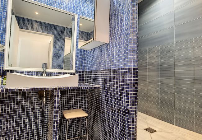 Apartment in Nice - N&J - CARDELINE TERRASSE - Very close sea Apartment in Nice - N&J - CARDELINE TERRASSE - Very close sea