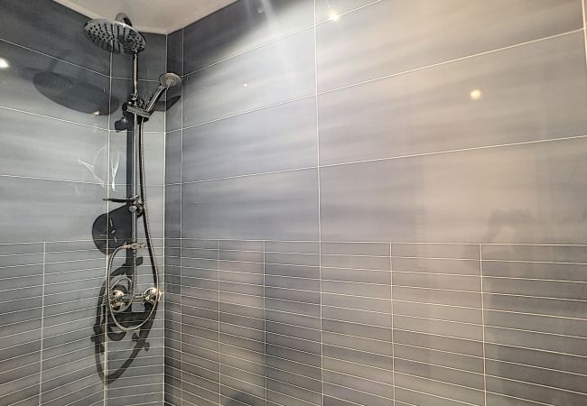 Apartment in Nice - N&J - CARDELINE TERRASSE - Very close sea Apartment in Nice - N&J - CARDELINE TERRASSE - Very close sea