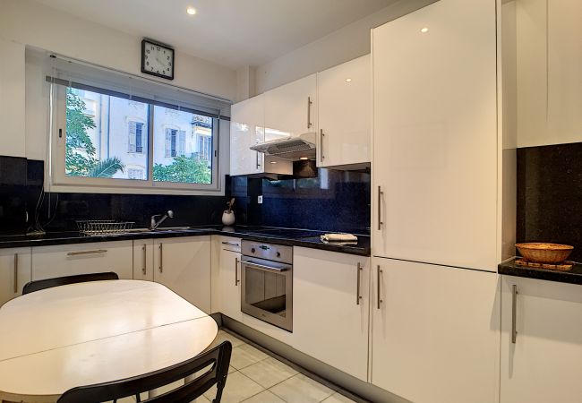 Apartment in Nice - N&J - L'OLYMPIC - Central - Very close sea  Apartment in Nice - N&J - L'OLYMPIC - Central - Very close sea