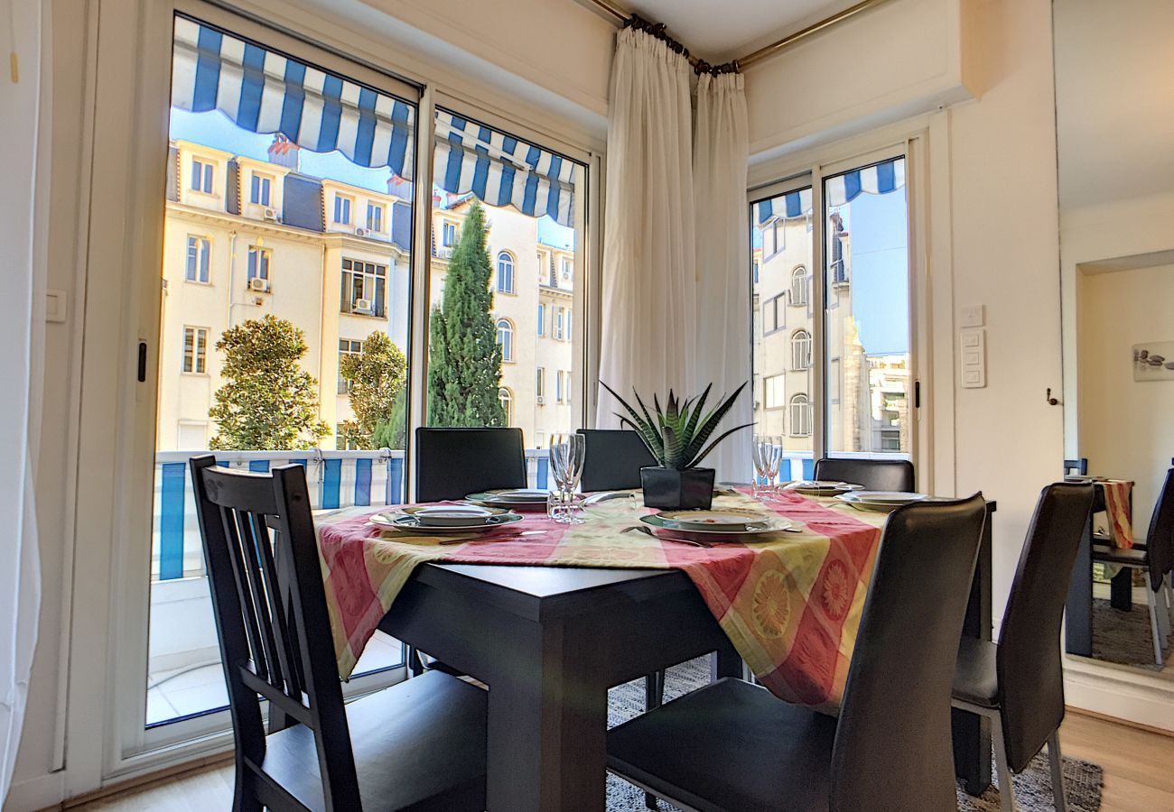 Apartment in Nice - N&J - L'OLYMPIC - Central - Very close sea 