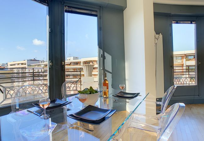 Apartment in Nice - N&J - LES AIGLES - Very close sea - Top floor Apartment in Nice - N&J - LES AIGLES - Very close sea - Top floor