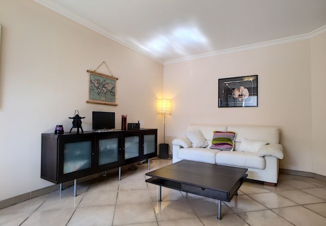 Apartment in Nice - N&J -PALAIS RENOIR - Close sea - Free parking