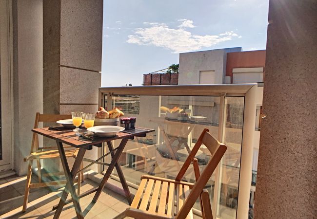 Apartment in Nice - N&J -PALAIS RENOIR - Close sea - Free parking Apartment in Nice - N&J -PALAIS RENOIR - Close sea - Free parking