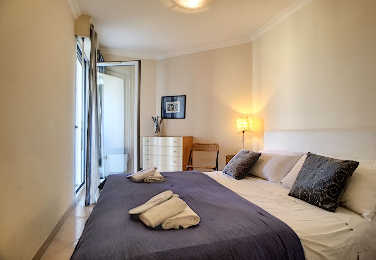 Apartment in Nice - N&J -PALAIS RENOIR - Close sea - Free parking