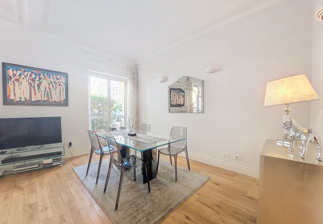 Apartment in Nice - GUIGLIA JARDIN MOBILITY LEASE FROM 1 TO 10 MOIS Apartment in Nice - GUIGLIA JARDIN MOBILITY LEASE FROM 1 TO 10 MOIS