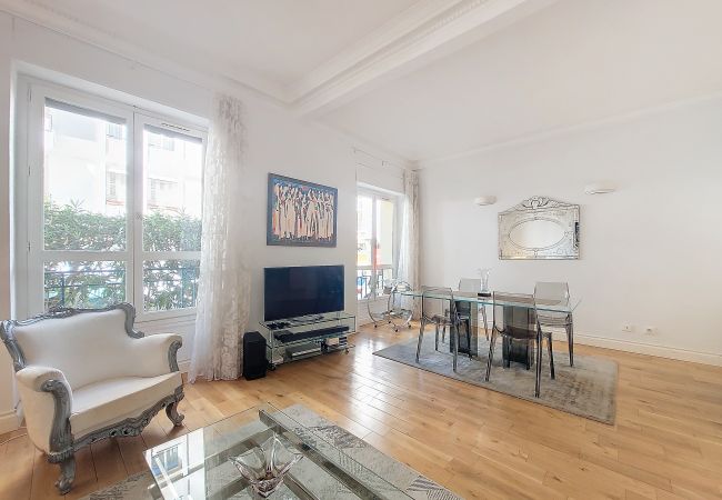 Apartment in Nice - GUIGLIA JARDIN MOBILITY LEASE FROM 1 TO 10 MOIS Apartment in Nice - GUIGLIA JARDIN MOBILITY LEASE FROM 1 TO 10 MOIS