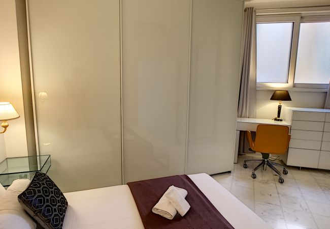 Apartment in Nice - N&J - PALAIS DE FRANCE - Central - Sea front Apartment in Nice - N&J - PALAIS DE FRANCE - Central - Sea front
