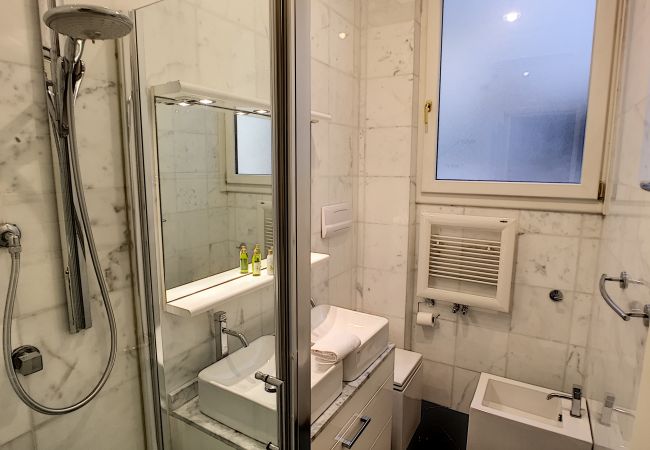 Apartment in Nice - N&J - PALAIS DE FRANCE - Central - Sea front Apartment in Nice - N&J - PALAIS DE FRANCE - Central - Sea front