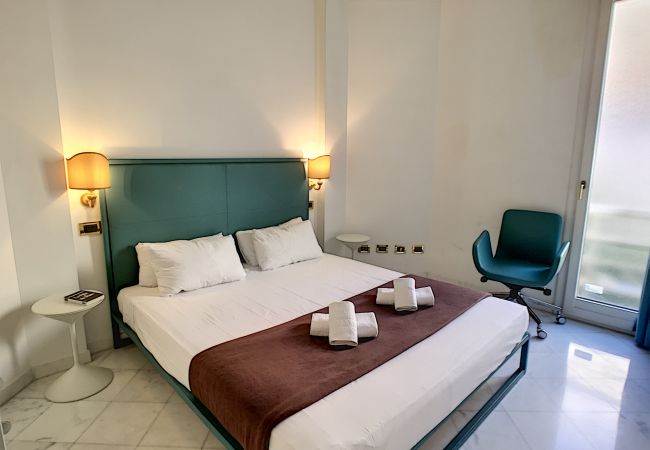 Apartment in Nice - N&J - PALAIS DE FRANCE - Central - Sea front Apartment in Nice - N&J - PALAIS DE FRANCE - Central - Sea front