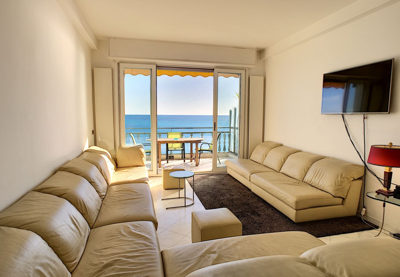 Apartment in Nice - N&J - PALAIS DE FRANCE - Central - Sea front
