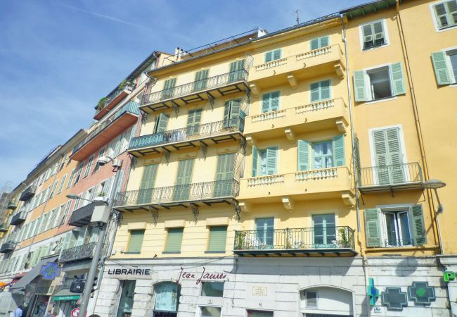 Studio in Nice - N&J - PAPILLON VIEUX NICE - Old Town - Close sea Studio in Nice - N&J - PAPILLON VIEUX NICE - Old Town - Close sea