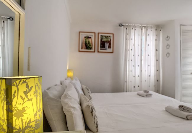 Apartment in Nice - N&J - MAISON COURNICHEE- Central - Very close sea  Apartment in Nice - N&J - MAISON COURNICHEE- Central - Very close sea