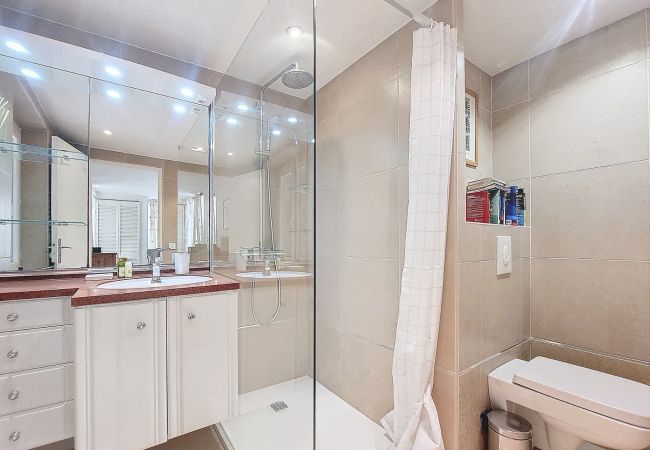 Apartment in Nice - N&J - MAISON COURNICHEE- Central - Very close sea  Apartment in Nice - N&J - MAISON COURNICHEE- Central - Very close sea