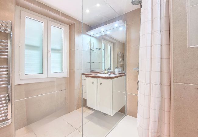 Apartment in Nice - N&J - MAISON COURNICHEE- Central - Very close sea  Apartment in Nice - N&J - MAISON COURNICHEE- Central - Very close sea