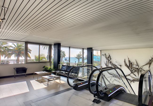 Apartment in Nice - N&J - SUITE ROYAL LUXEMBOURG - Rooftop pool Apartment in Nice - N&J - SUITE ROYAL LUXEMBOURG - Rooftop pool