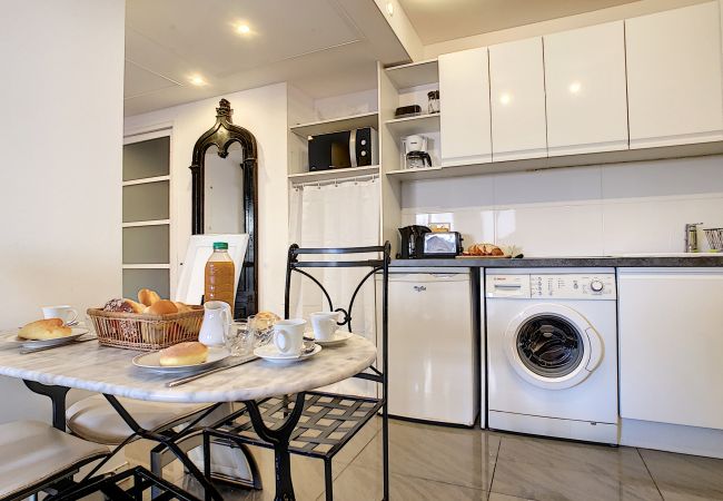 Apartment in Nice - N&J - SUITE ROYAL LUXEMBOURG - Rooftop pool Apartment in Nice - N&J - SUITE ROYAL LUXEMBOURG - Rooftop pool