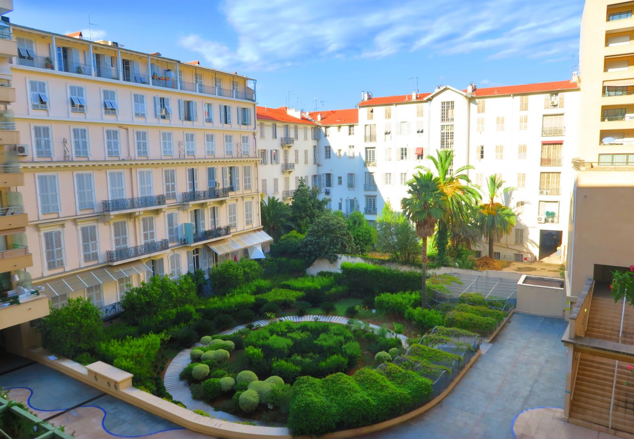 Apartment in Nice - N&J - PALAIS MEDITERRANEE TERRASSE - Close sea