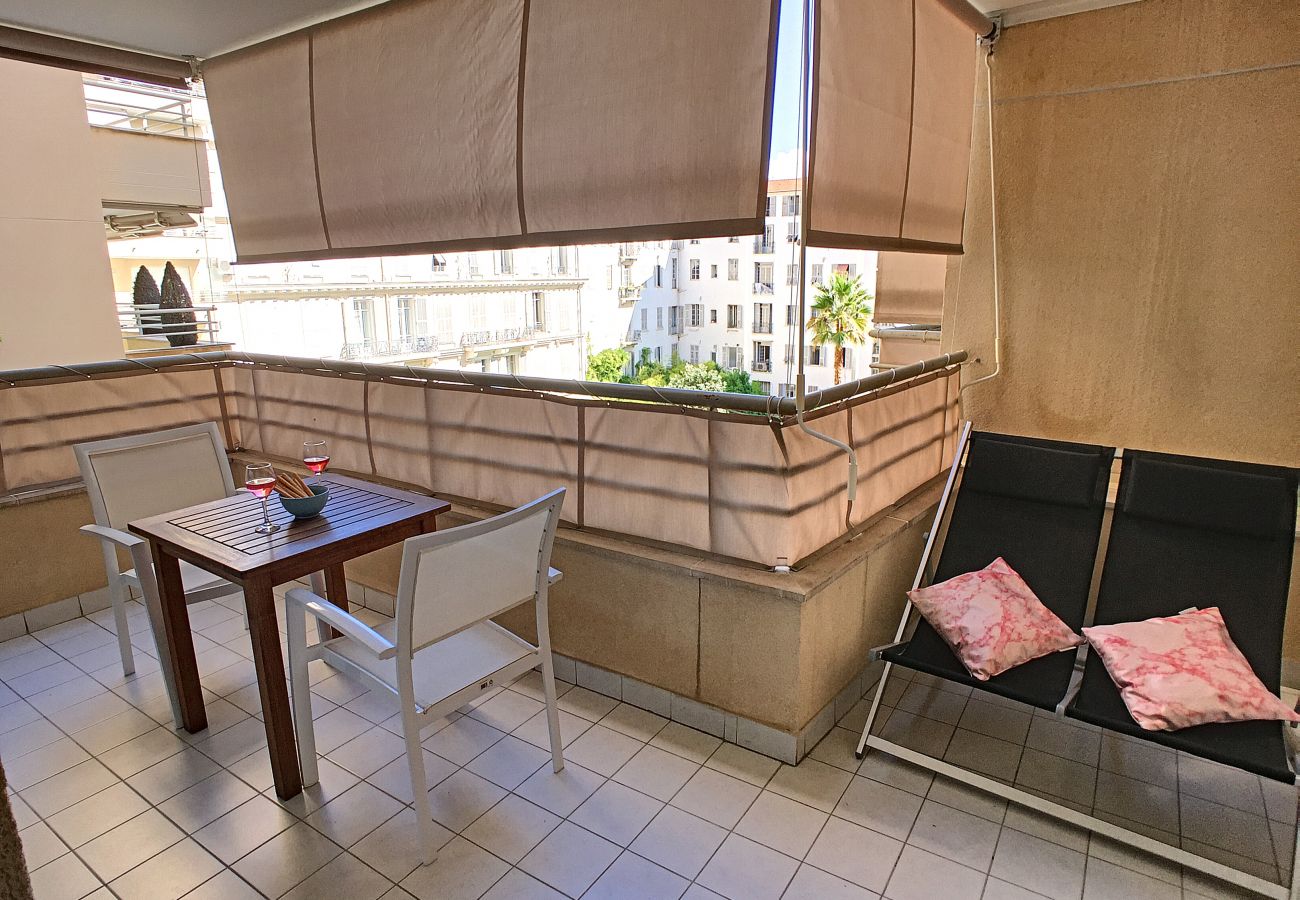 Apartment in Nice - N&J - PALAIS MEDITERRANEE TERRASSE - Close sea