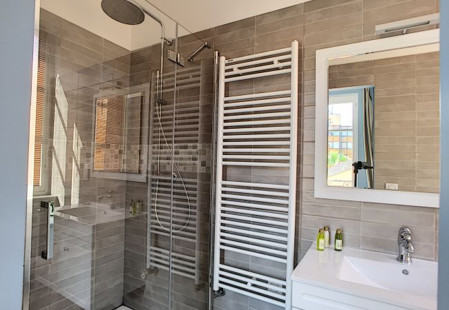 Apartment in Nice - FRENCH RIVIERA - MOBILITY LEASE FROM 1 TO 10 MONTHS Apartment in Nice - FRENCH RIVIERA - MOBILITY LEASE FROM 1 TO 10 MONTHS