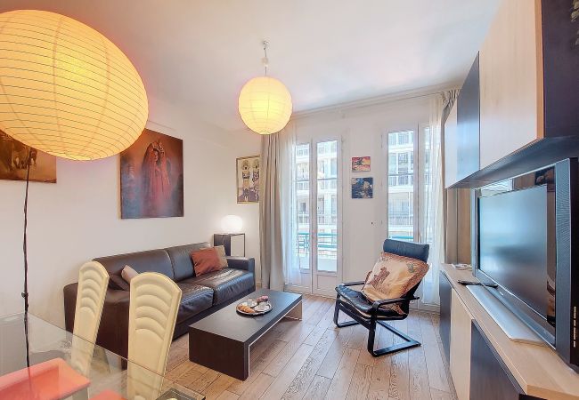 Apartment in Nice - N&J - TROIS PROMENADE - Central - Very close sea Apartment in Nice - N&J - TROIS PROMENADE - Central - Very close sea