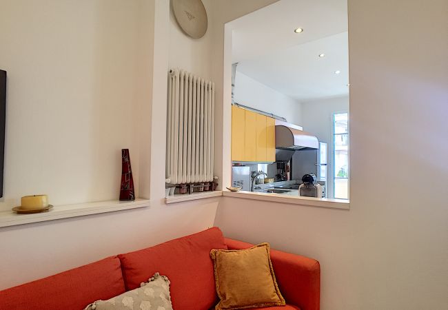 Apartment in Nice - N&J - PALAIS NICOLE - Central - Very close sea Apartment in Nice - N&J - PALAIS NICOLE - Central - Very close sea