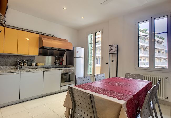 Apartment in Nice - N&J - PALAIS NICOLE - Central - Very close sea Apartment in Nice - N&J - PALAIS NICOLE - Central - Very close sea