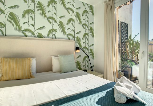 Apartment in Nice - N&J - SUNNY TERRACE - Close sea - Top Floor Apartment in Nice - N&J - SUNNY TERRACE - Close sea - Top Floor