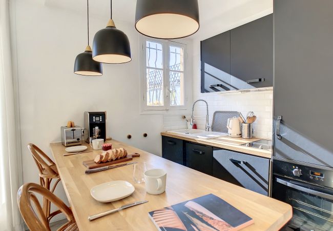 Apartment in Nice - N&J - SUNNY TERRACE - Close sea - Top Floor Apartment in Nice - N&J - SUNNY TERRACE - Close sea - Top Floor