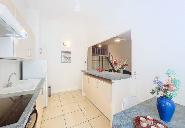 Apartment in Nice - N&J - SQUARE PROMENADE - Central  - Close sea Apartment in Nice - N&J - SQUARE PROMENADE - Central  - Close sea