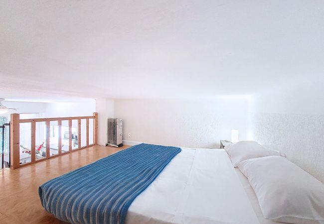 Apartment in Nice - N&J - SQUARE PROMENADE - Central  - Close sea Apartment in Nice - N&J - SQUARE PROMENADE - Central  - Close sea