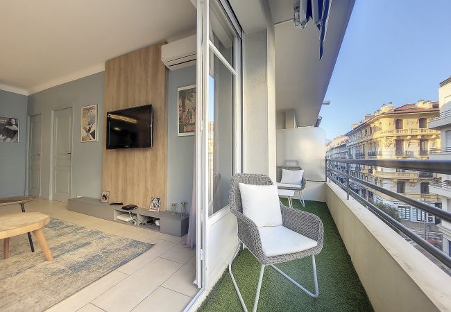 Apartment in Nice - GALET TERRASSE - MOBILITY LEASE FROM 1 TO 10 MONTHS  Apartment in Nice - GALET TERRASSE - MOBILITY LEASE FROM 1 TO 10 MONTHS