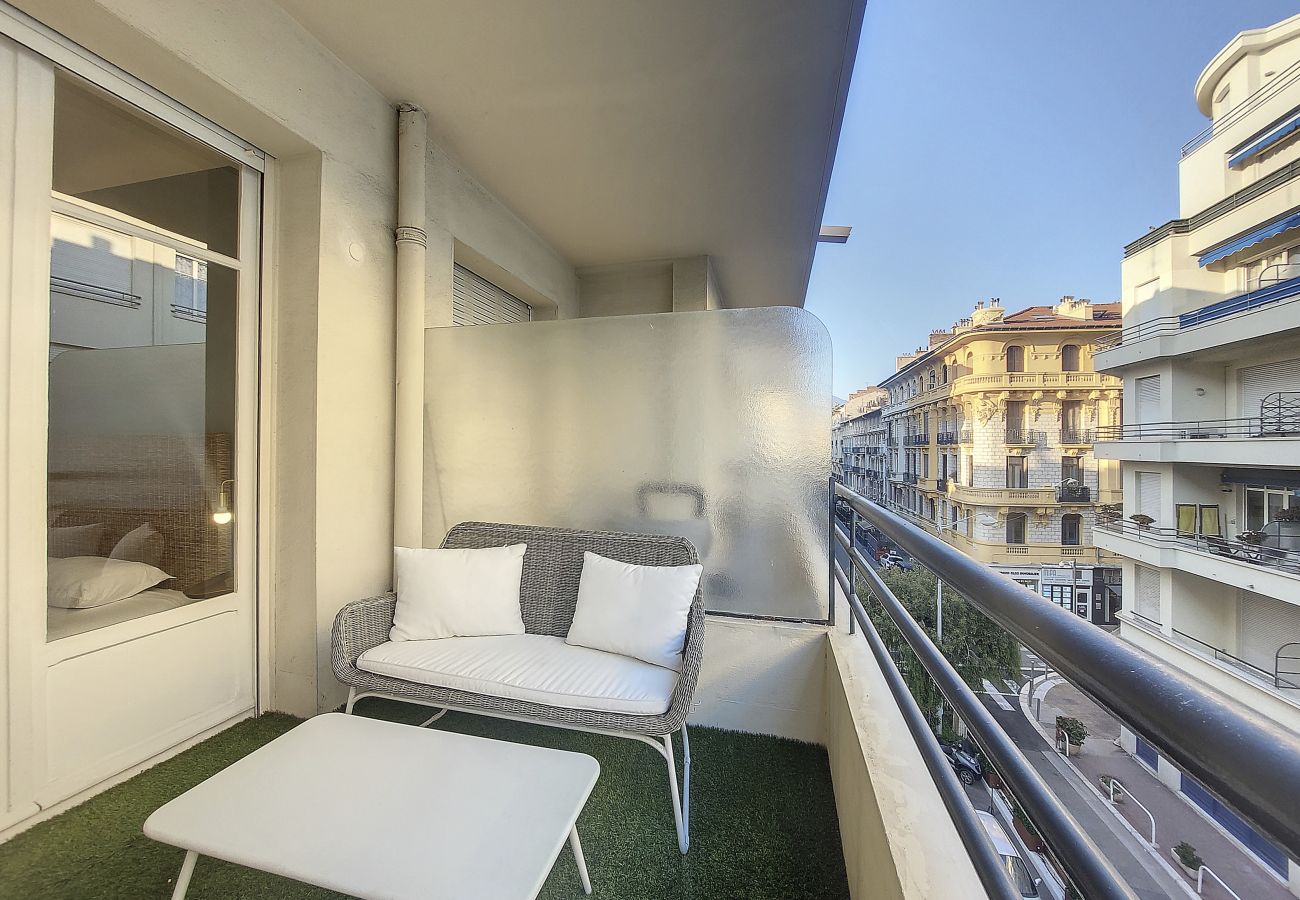 Apartment in Nice - GALET TERRASSE - MOBILITY LEASE FROM 1 TO 10 MONTHS 