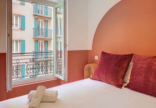 Apartment in Nice - N&J - PLACE DU PIN - Port - Close Old Town Apartment in Nice - N&J - PLACE DU PIN - Port - Close Old Town
