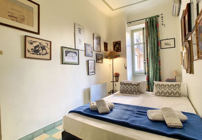 Apartment in Nice - N&J - SIXTIES - Central - Very close sea - Retro Apartment in Nice - N&J - SIXTIES - Central - Very close sea - Retro
