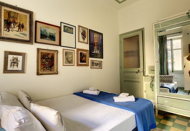 Apartment in Nice - N&J - SIXTIES - Central - Very close sea - Retro Apartment in Nice - N&J - SIXTIES - Central - Very close sea - Retro