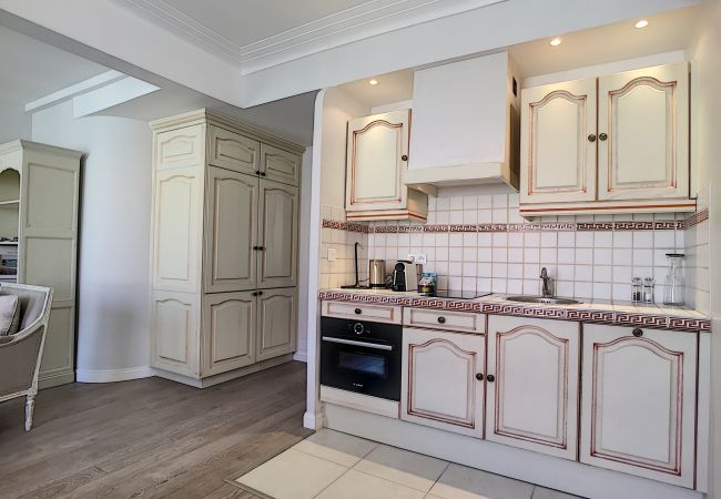 Apartment in Nice - N&J - PALAIS MASSENA - Hyper center - Close sea Apartment in Nice - N&J - PALAIS MASSENA - Hyper center - Close sea