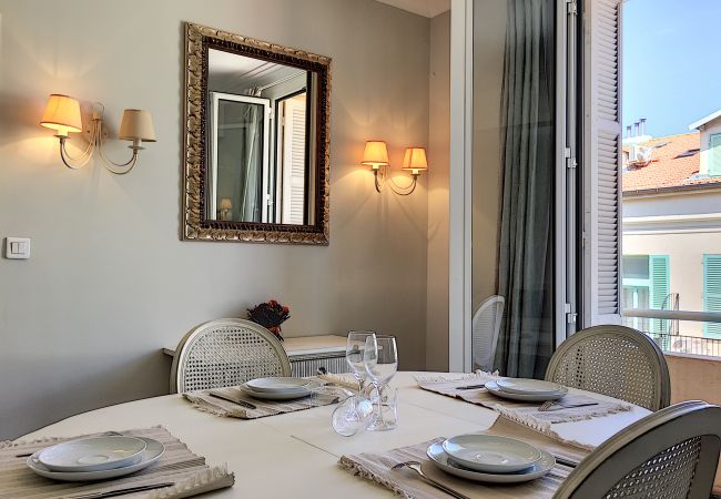 Apartment in Nice - N&J - PALAIS MASSENA - Hyper center - Close sea Apartment in Nice - N&J - PALAIS MASSENA - Hyper center - Close sea