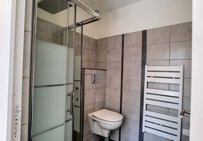 Apartment in Nice - N&J - CAESARS - Hyper center - Shopping avenue Apartment in Nice - N&J - CAESARS - Hyper center - Shopping avenue