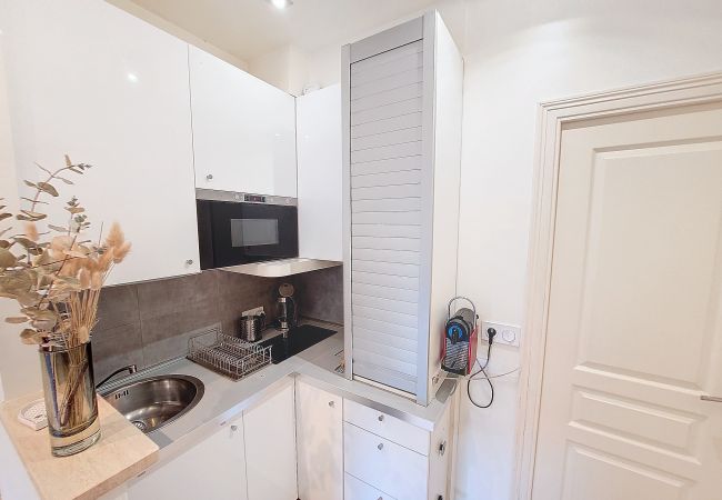 Apartment in Nice - N&J - MARYLIN - Central - Very close sea Apartment in Nice - N&J - MARYLIN - Central - Very close sea