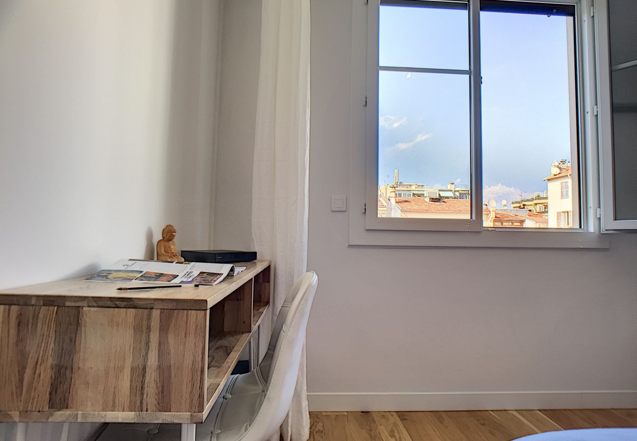 Apartment in Nice - N&J - FIORA PARADISE TERRACE - Central - Sea