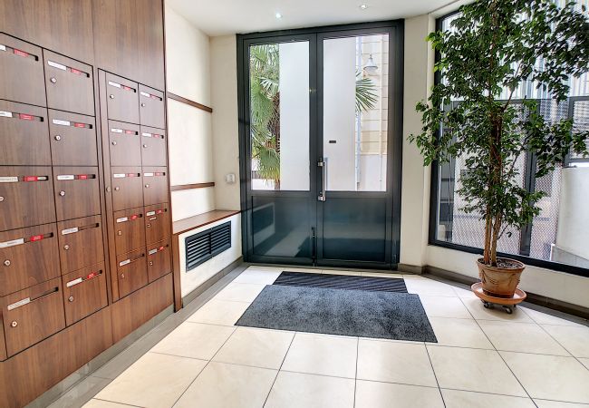 Apartment in Nice - N&J - PALAIS LIBERTE - Hyper center - Close sea Apartment in Nice - N&J - PALAIS LIBERTE - Hyper center - Close sea