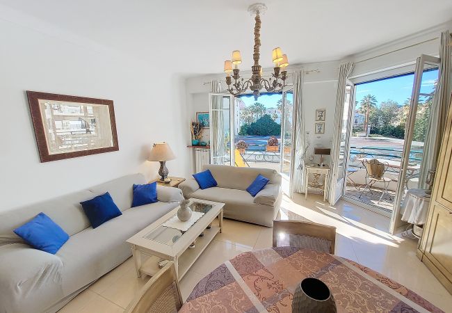 Apartment in Nice - N&J - SUITE FLORA - Central - Very close sea Apartment in Nice - N&J - SUITE FLORA - Central - Very close sea