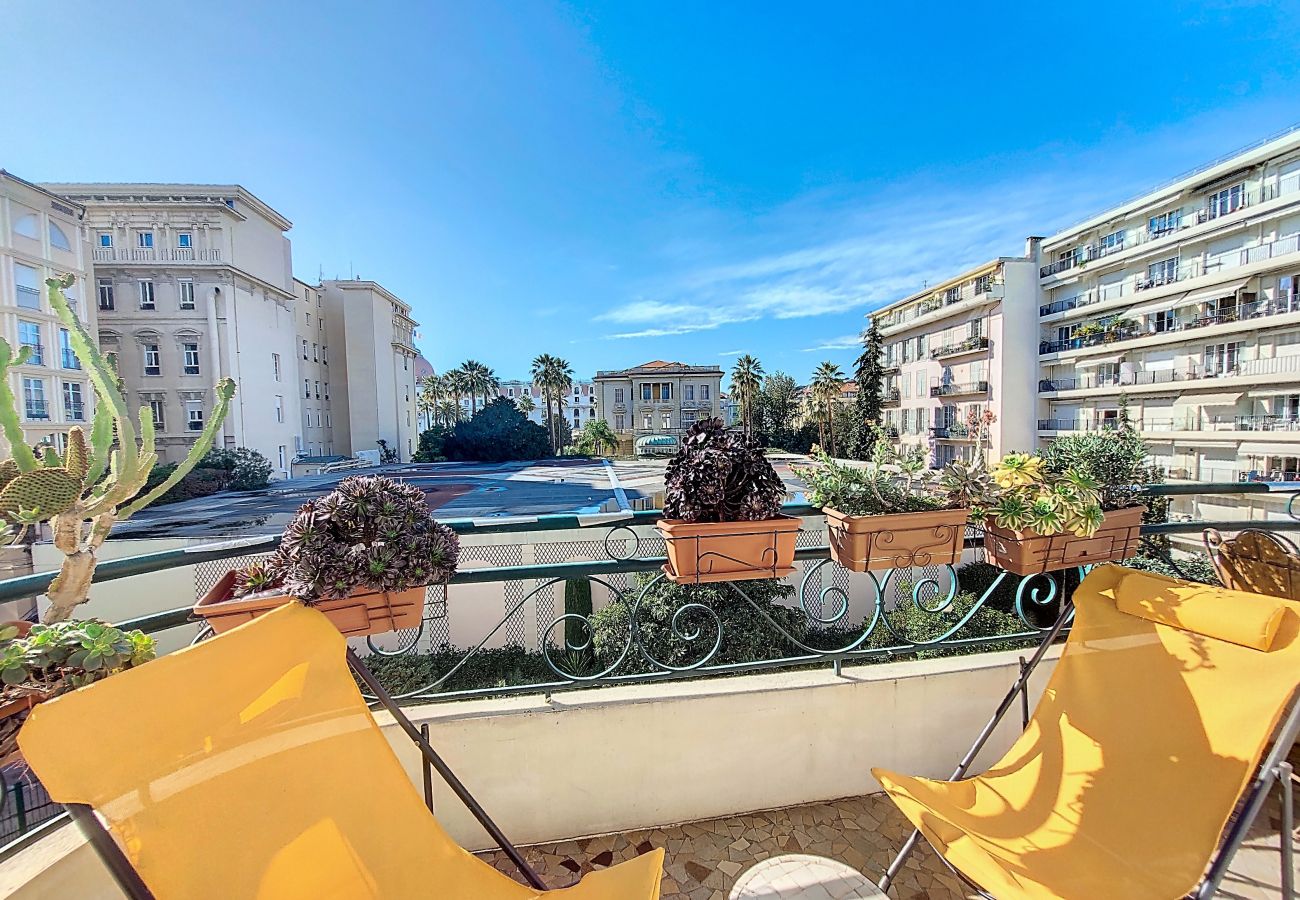 Apartment in Nice - N&J - SUITE FLORA - Central - Very close sea