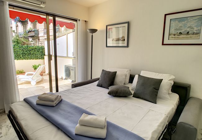 Studio in Nice - N&J - LE FRANCE TERRASSE - Central - Close sea Studio in Nice - N&J - LE FRANCE TERRASSE - Central - Close sea