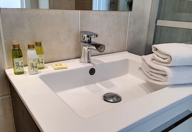 Studio in Nice - N&J - LE FRANCE TERRASSE - Central - Close sea Studio in Nice - N&J - LE FRANCE TERRASSE - Central - Close sea