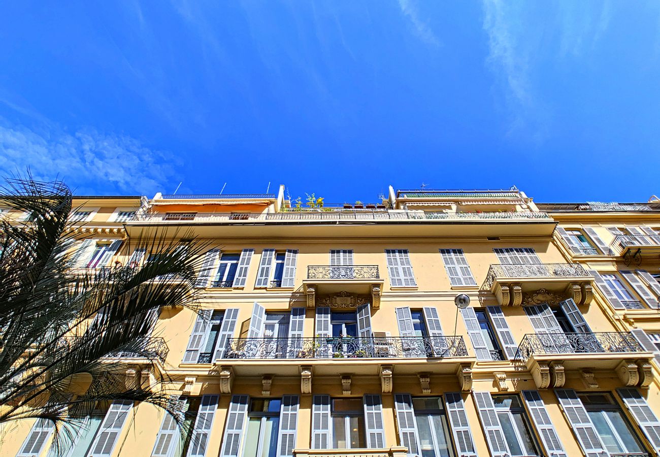 Apartment in Nice - N&J - TOUCAN DUPLEX TERRACE - Central - Close sea